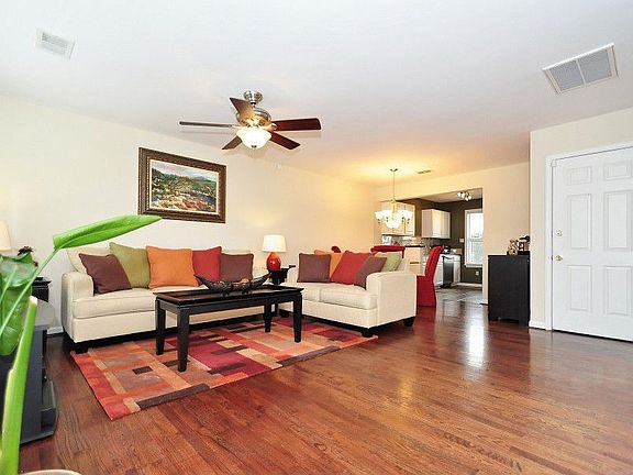 4th image of 7130 Tom Castain Ln