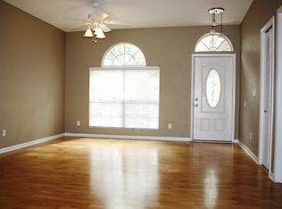 9306 Heritage Oak Ct, Tampa, FL 33647