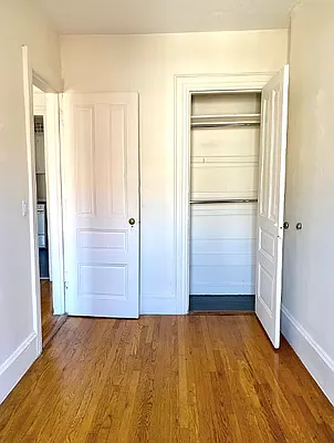 Rented by Living New York | media 11