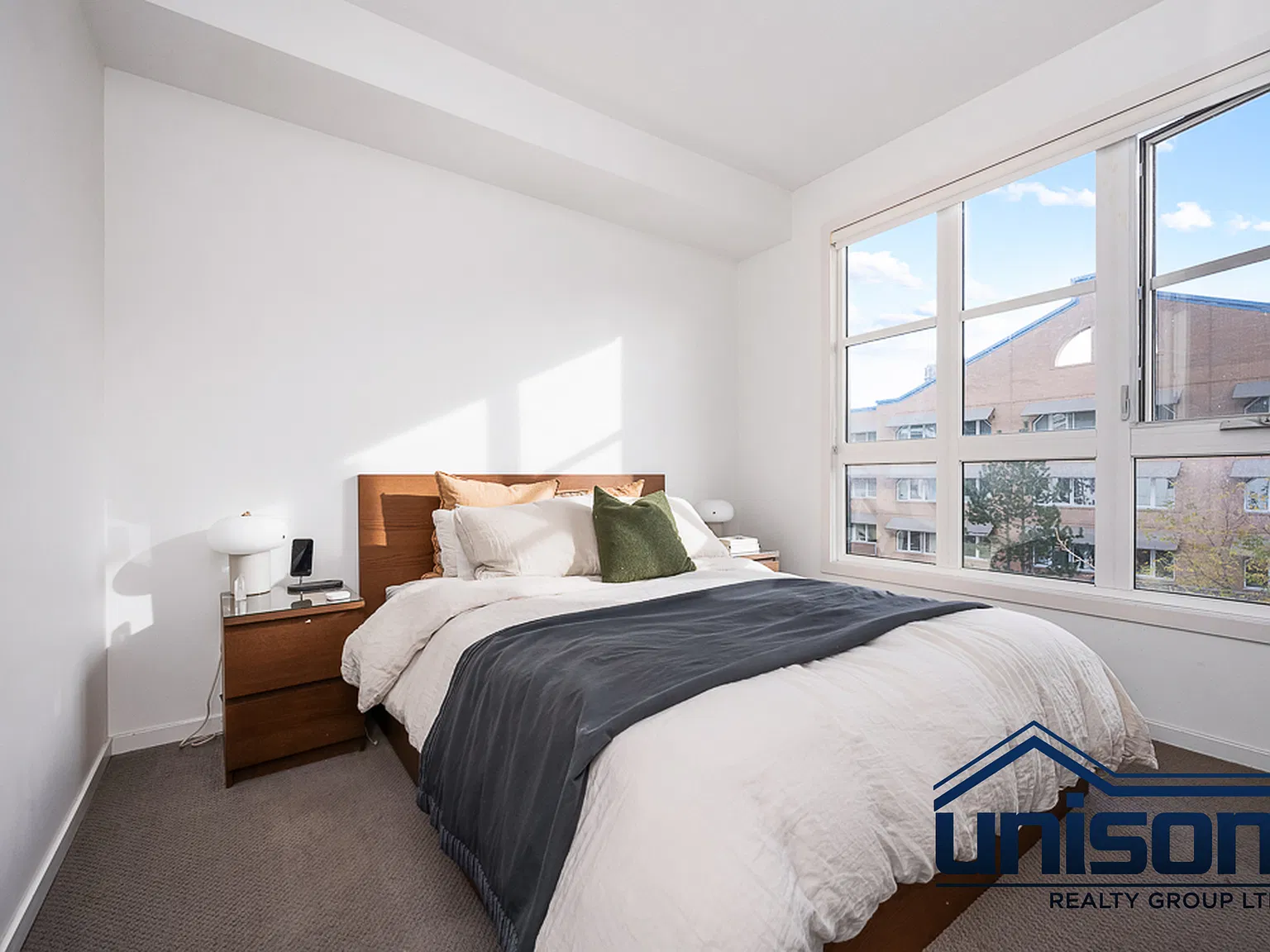 1 bed, 602 sqft, $1,800 — Photo 4