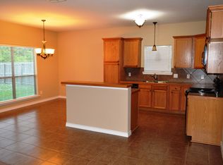 26174 Avoyelles Ave, Denham Springs, LA 70726