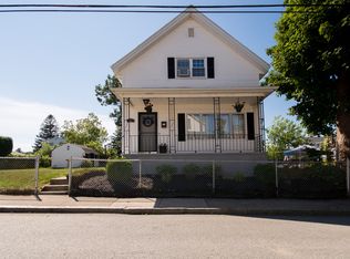 41 Lewis St, Fall River, MA 02724