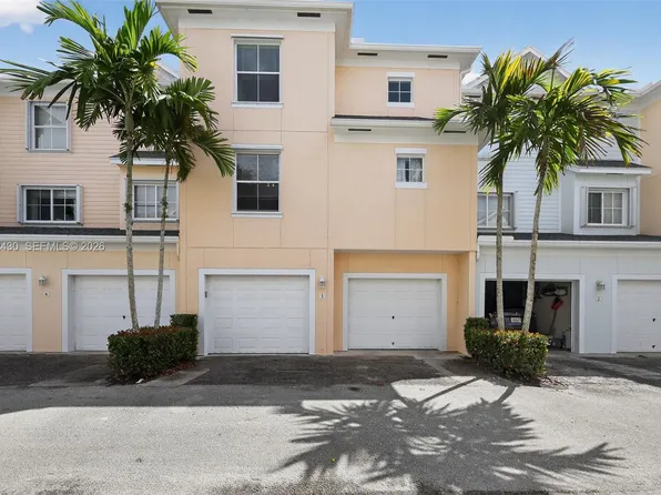 156 Aragon Way APT 103, Jupiter, FL 33458