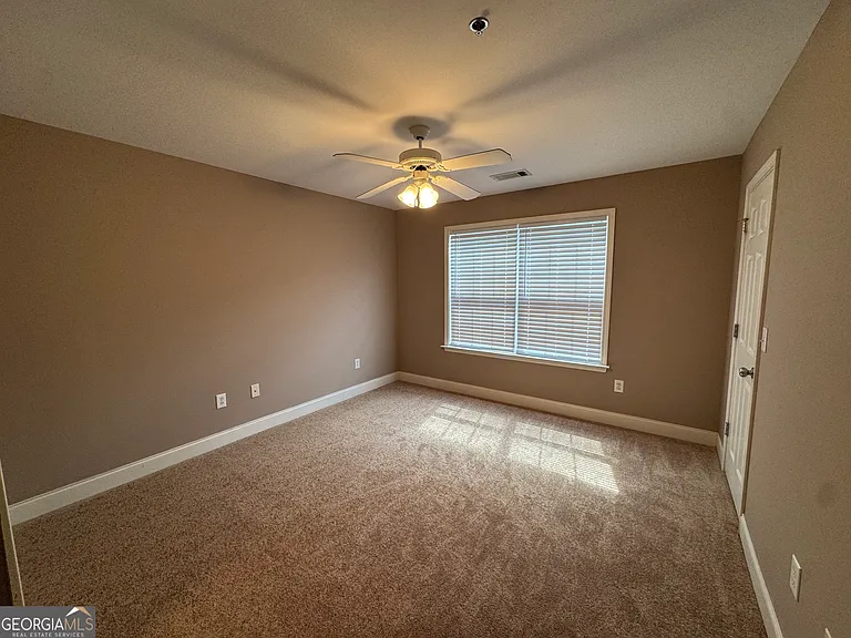 460 Barnett Shoals Rd #F6 — Photo 9