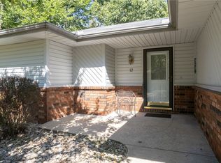 12 Brentwood Dr, Bella Vista, AR 72715