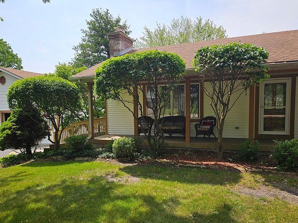 41W455 Brierwood Dr