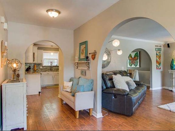 2nd image of 706 Orkney Ct