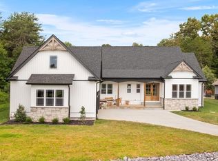 340 Golanvyi Trl, Vonore, TN 37885