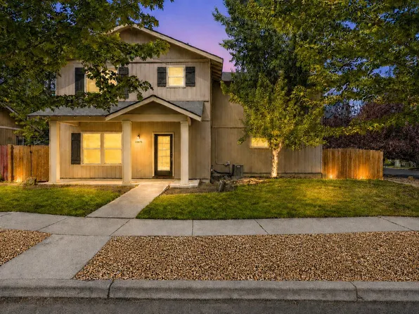 20676 Wild Rose Ln, Bend, OR 97702