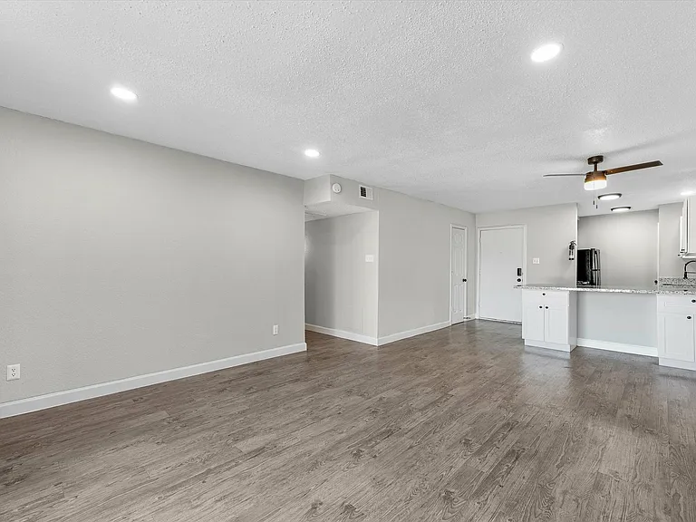 The Citadel at Med Center Houston Apartments — Photo 4