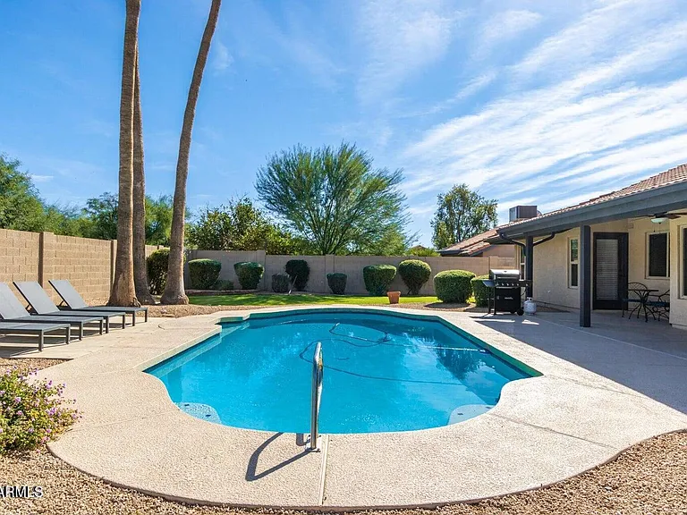 15805 N 60th Way — Photo 34