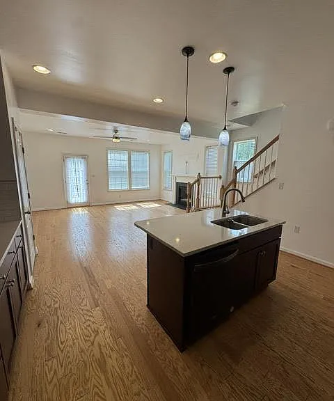 110 Copeley Cir — Photo 5