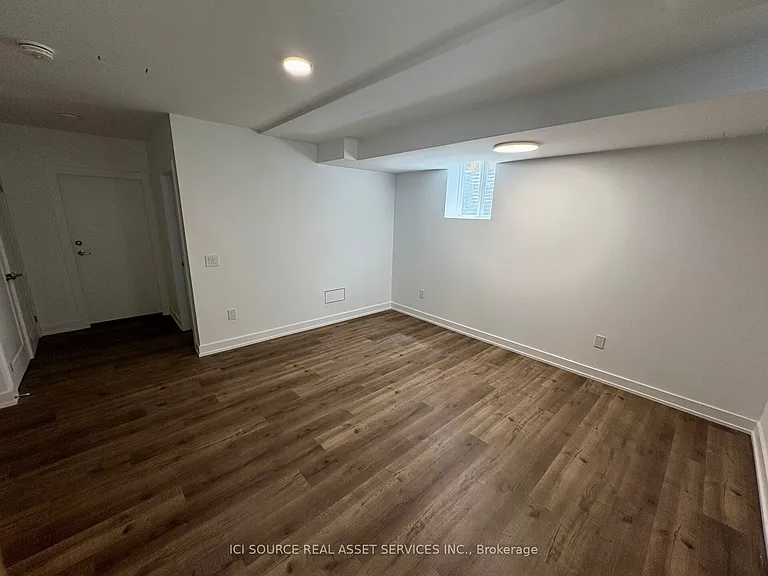 8 Redkey Dr #BASEMENT — Photo 4