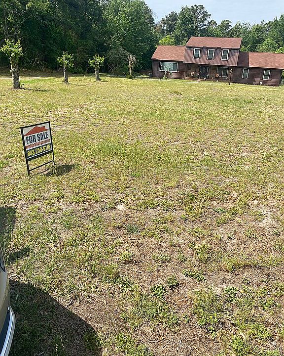 2nd image of 3221 Kennedy Ct