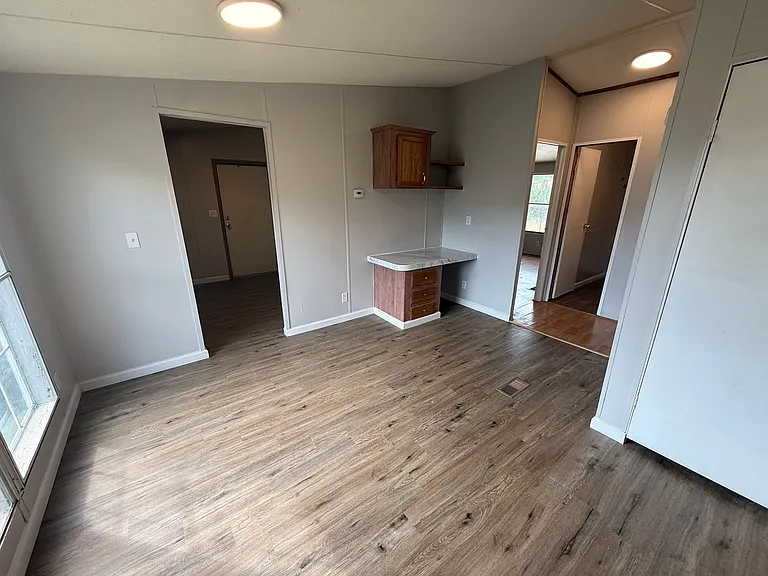 156 Sonnyland Dr — Photo 14