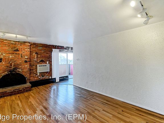 4th image of 1201 Clarkson St APT 307