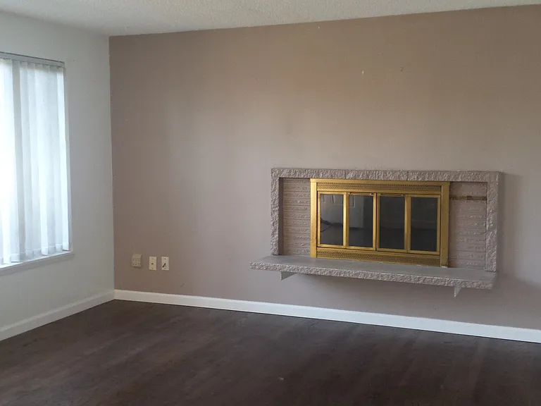 11711 SE 166th Pl — Photo 2