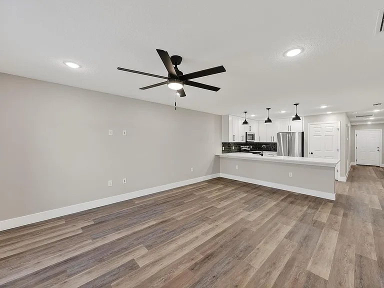 32629 Vista Ave — Photo 12