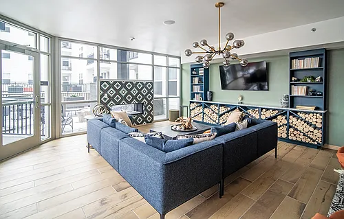 Park Avenue West Photo 1
