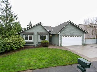 2401 SW Eleven Mile Dr, Gresham, OR 97080