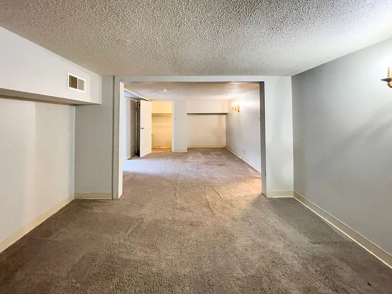 106 N McKinley Ave — Photo 25