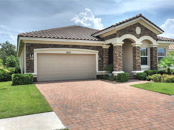 2nd image of 1808 Berkshire Cir