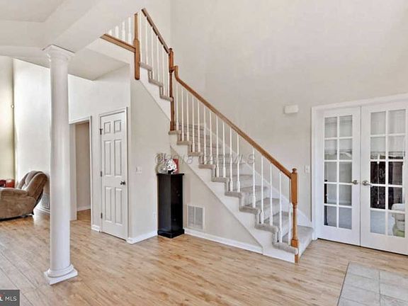 4th image of 179 Nina Ln