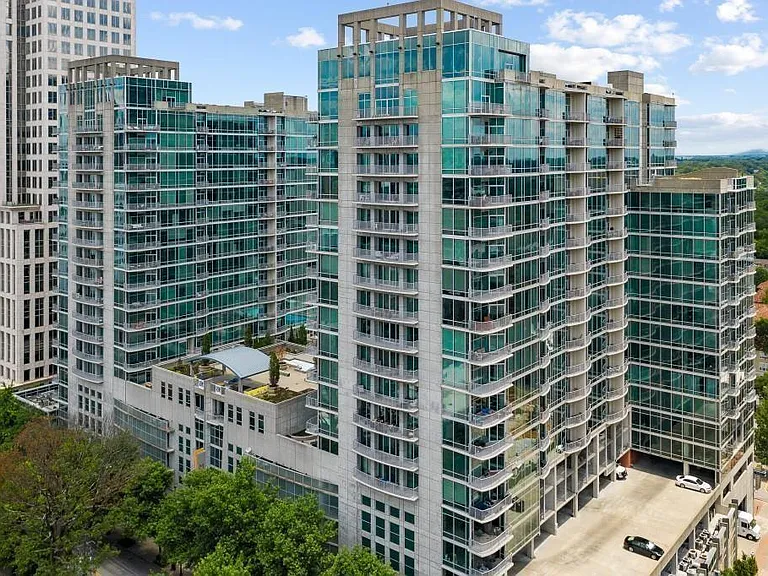 923 Peachtree St NE #1324 — Photo 1