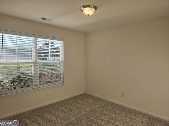 4th image of 234 Bellflower Cir