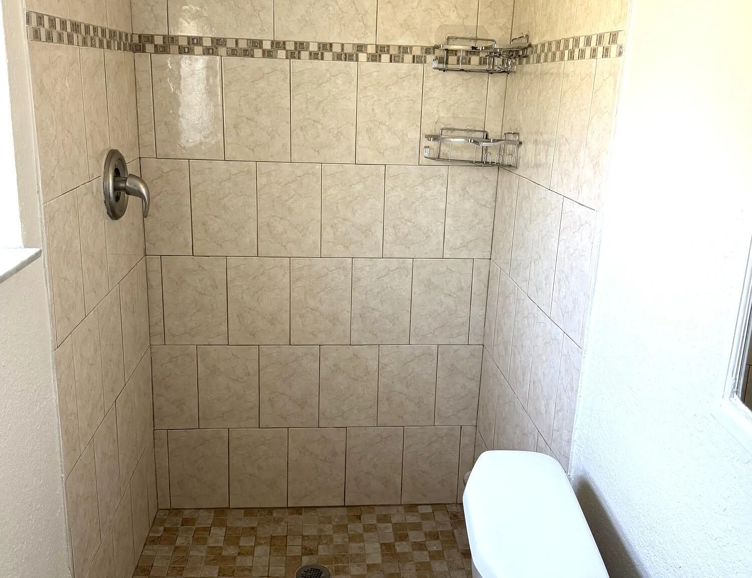 1 bed, 2.0 bath, 400 sqft, $875 — Photo 3