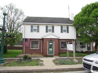 118 E Van Buren St, Columbia City, IN 46725