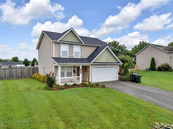 2nd image of 217 Cambridge Grove Way