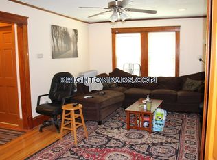 124 Nonantum St #1H, Brighton, MA 02135