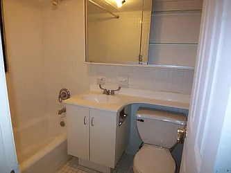 Rented by Ready Group