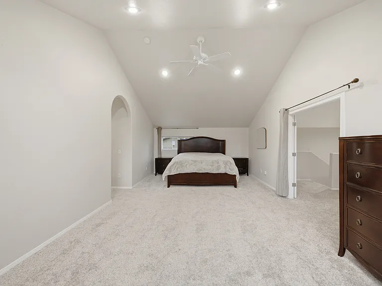 2635 N Meyer Rd — Photo 30
