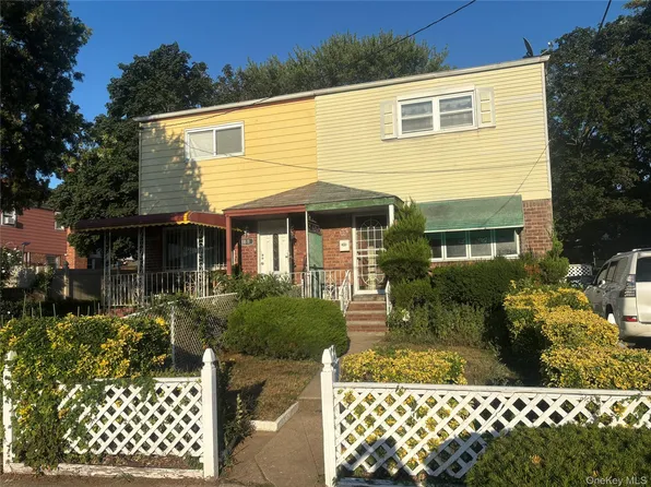 11815 Springfield Blvd, Cambria Heights, NY 11411
