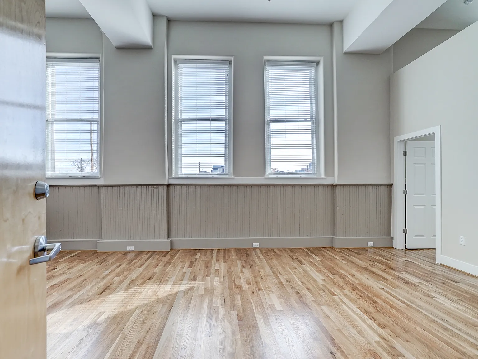 10 W Leigh St, Richmond, VA 23220 — Photo 2