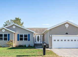 202 Railroad St, Milton, VT 05468