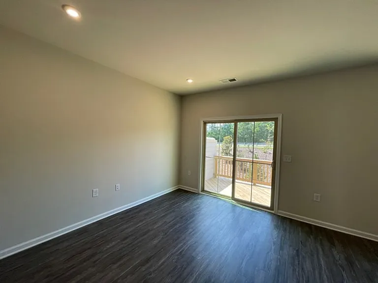 1004 Channing Park Cir — Photo 6