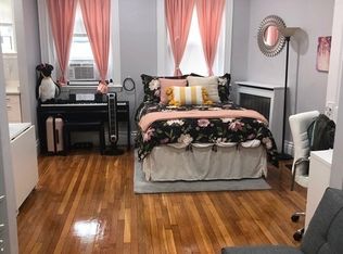 35 Queensberry St APT 6, Boston, MA 02215