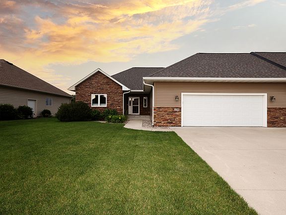 2nd image of 1218 Southview Ct
