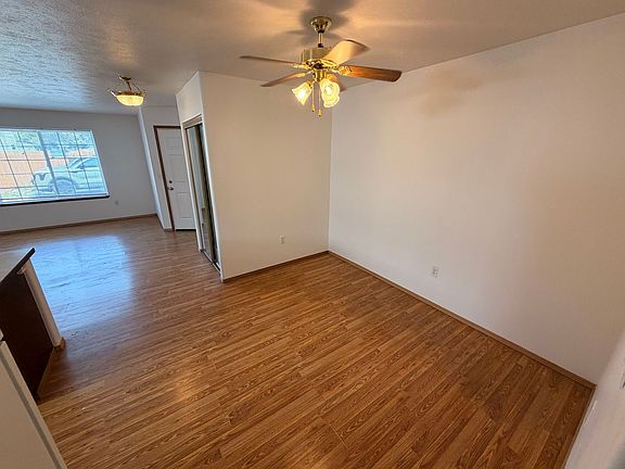 5th image of 6105 N Regal St APT C