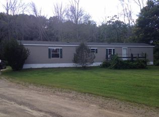 3378 Lakeshore Rd, Harbor Beach, MI 48441