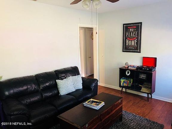 2nd image of 5146 Pennant Ct