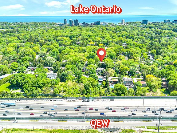 5th image of 271 Oakhill Rd
