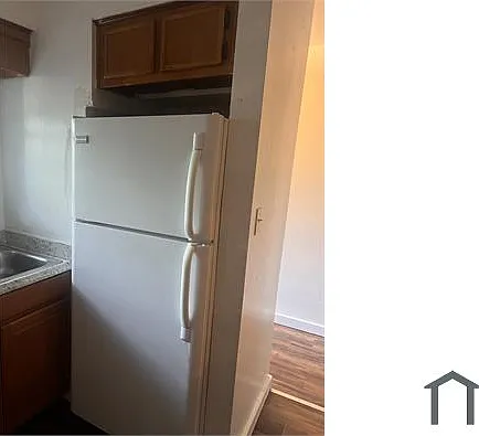2 bed, 1024 sqft, $1,200 — Photo 4
