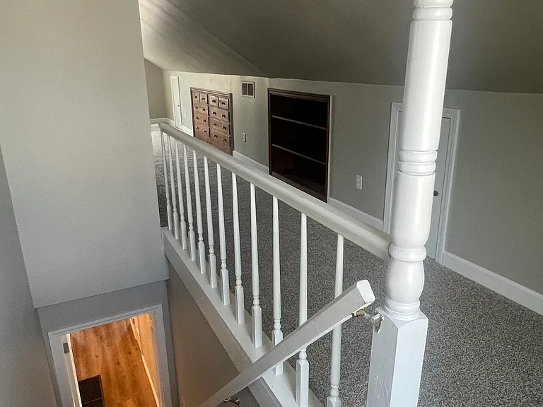 56 Winston Dr — Photo 12