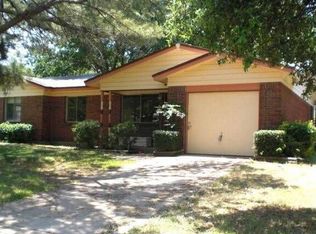 2504 Carten St, Fort Worth, TX 76112