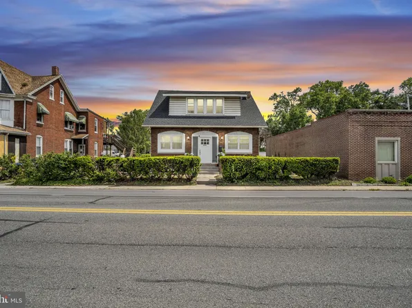 2321 Walnut St, Harrisburg, PA 17103