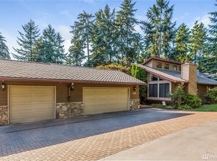 132 SW 208th St, Normandy Park, WA 98166